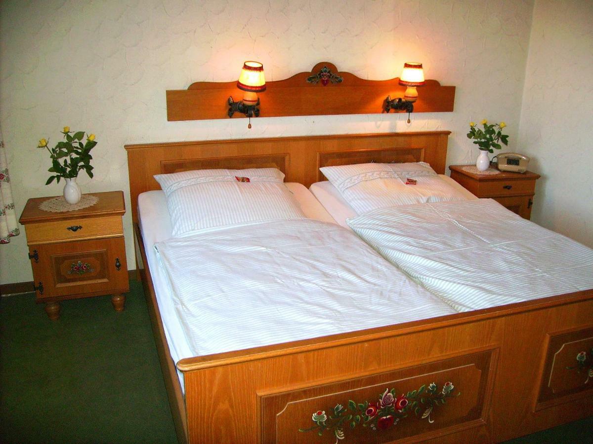 Hotel Garni HuttenhofKall エクステリア 写真